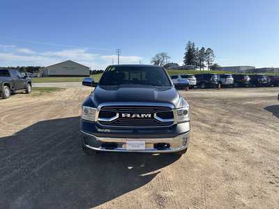 2016 RAM 1500 Crew Cab, $21500. Photo 2
