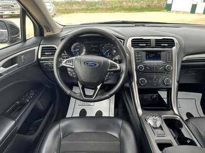 2017 Ford Fusion, $12950. Photo 10