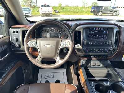 2017 Chevrolet 1500 Crew Cab, $24995. Photo 10