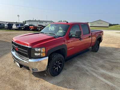 2009 Chevrolet 2500 Crew Cab, $13995. Photo 3