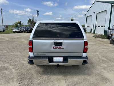 2017 GMC 1500 Ext Cab, $20950. Photo 6