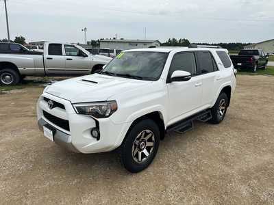 2018 Toyota 4Runner, $32500. Photo 3