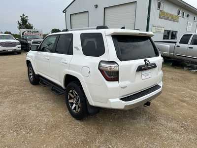 2018 Toyota 4Runner, $32500. Photo 5