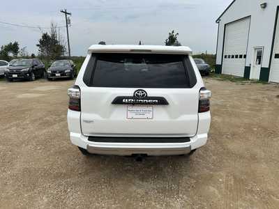 2018 Toyota 4Runner, $32500. Photo 6
