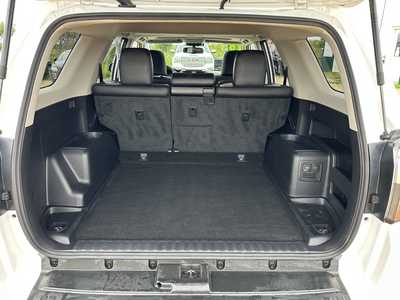 2018 Toyota 4Runner, $32500. Photo 12