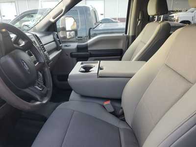 2019 Ford F250 Crew Cab, $23995. Photo 5