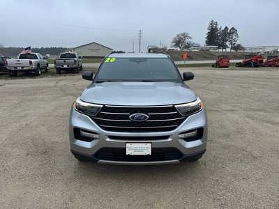 2020 Ford Explorer, $22500. Photo 2