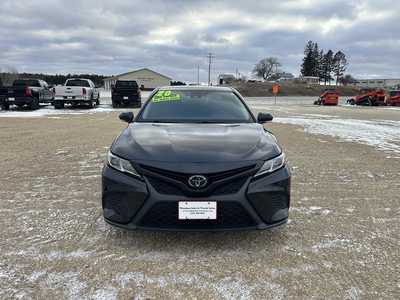 2020 Toyota Camry, $21950. Photo 2