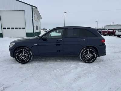 2021 Mercedes-Benz GLC-Class, $0. Photo 4