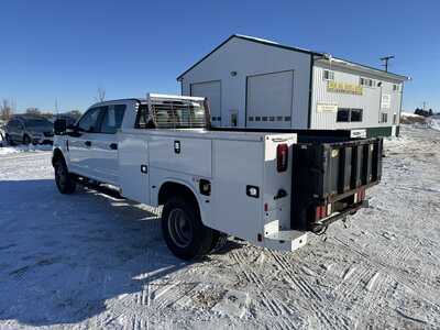 2019 Ford F350 Crew Cab, $33950. Photo 5