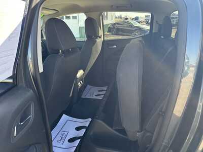 2015 Chevrolet Colorado Crew Cab, $15500. Photo 12