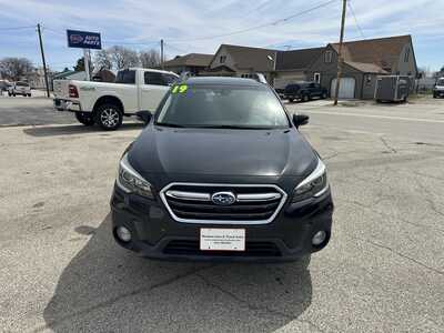 2019 Subaru Outback, $18495. Photo 2