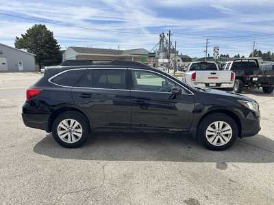 2019 Subaru Outback, $18495. Photo 8