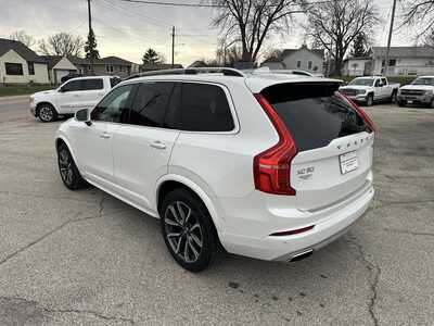 2019 Volvo XC90, $18995. Photo 5