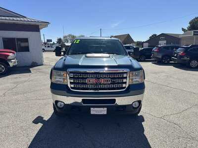 2012 GMC 2500 Crew Cab, $17995. Photo 2