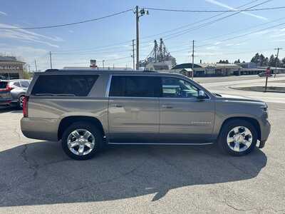 2017 Chevrolet Suburban, $16595. Photo 8