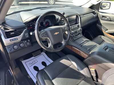 2017 Chevrolet Suburban, $16595. Photo 9