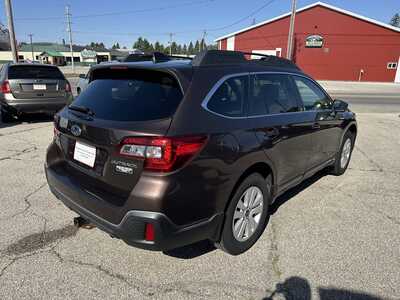 2019 Subaru Outback, $17500. Photo 7