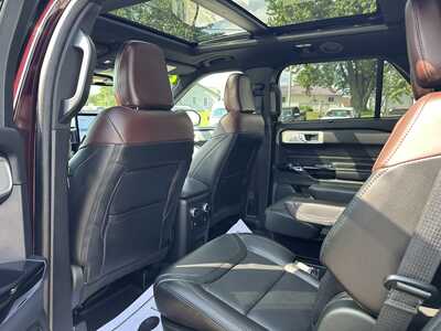 2022 Ford Explorer, $32995. Photo 12