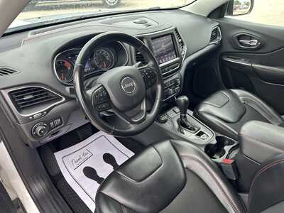 2019 Jeep Cherokee, $13995. Photo 10