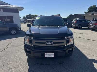 2020 Ford F150 Crew Cab, $24500. Photo 3