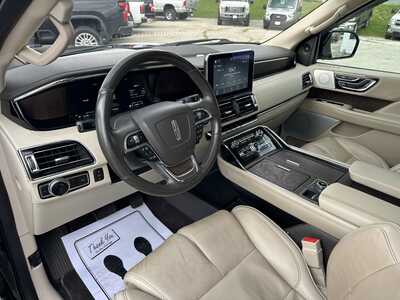 2019 Lincoln Navigator L, $24995. Photo 11