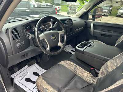 2014 Chevrolet 2500 Crew Cab, $14500. Photo 12
