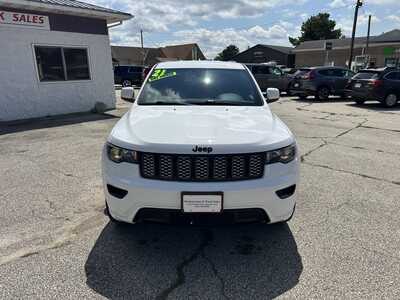2021 Jeep Grand Cherokee, $19950. Photo 3