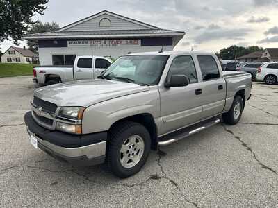 2005 Chevrolet 1500 Crew Cab, $8995. Photo 3