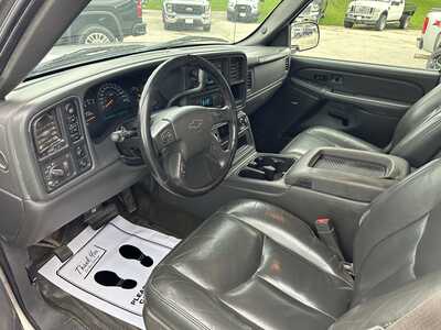 2005 Chevrolet 1500 Crew Cab, $8995. Photo 9