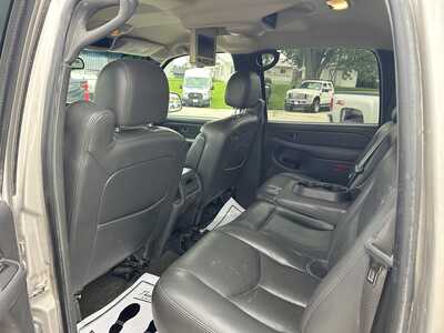 2005 Chevrolet 1500 Crew Cab, $8995. Photo 11