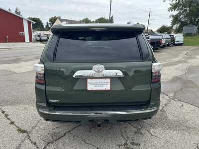 2022 Toyota 4Runner, $0. Photo 8