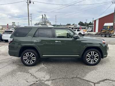 2022 Toyota 4Runner, $0. Photo 10
