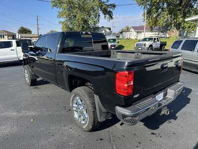 2018 Chevrolet 2500 Crew Cab, $27500. Photo 5