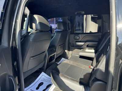 2018 Chevrolet 2500 Crew Cab, $27500. Photo 12