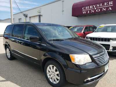 2013 Chrysler Town & Country, $6990. Photo 1