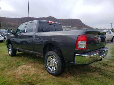 2024 RAM 2500 Crew Cab, $48665. Photo 9