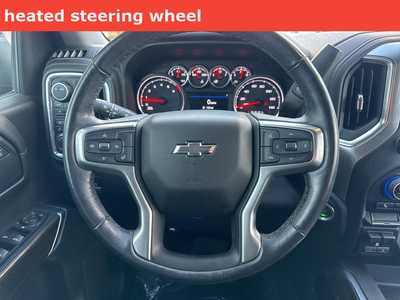 2021 Chevrolet 1500 Crew Cab, $39350. Photo 3
