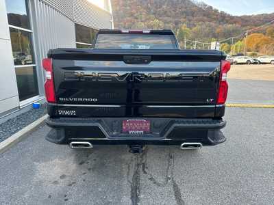 2021 Chevrolet 1500 Crew Cab, $39350. Photo 8