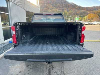 2021 Chevrolet 1500 Crew Cab, $39350. Photo 9