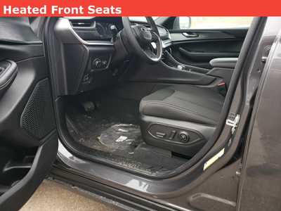 2025 Jeep Grand Cherokee L, $40720. Photo 7