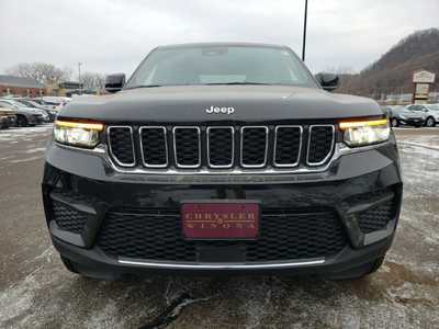 2025 Jeep Grand Cherokee, $38479. Photo 12