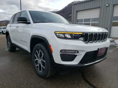 2025 Jeep Grand Cherokee, $48135. Photo 1
