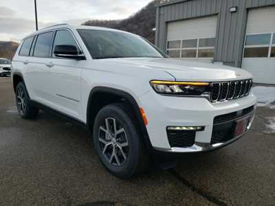 2025 Jeep Grand Cherokee L, $44695. Photo 1