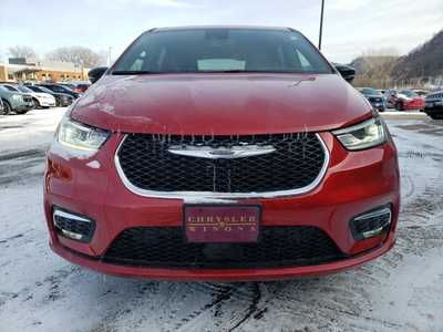 2025 Chrysler Pacifica, $44602. Photo 11