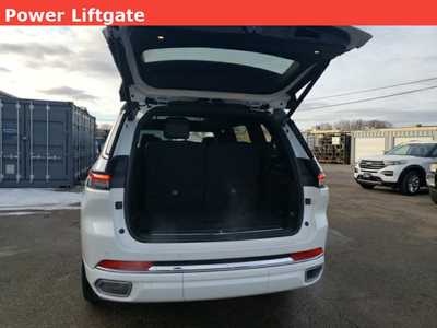 2025 Jeep Grand Cherokee L, $57285. Photo 11
