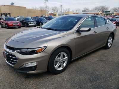 2024 Chevrolet Malibu, $18850. Photo 6