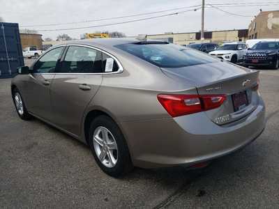2024 Chevrolet Malibu, $18850. Photo 7