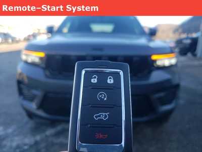 2025 Jeep Grand Cherokee, $42665. Photo 11