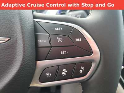2023 Chrysler Pacifica, $30550. Photo 4